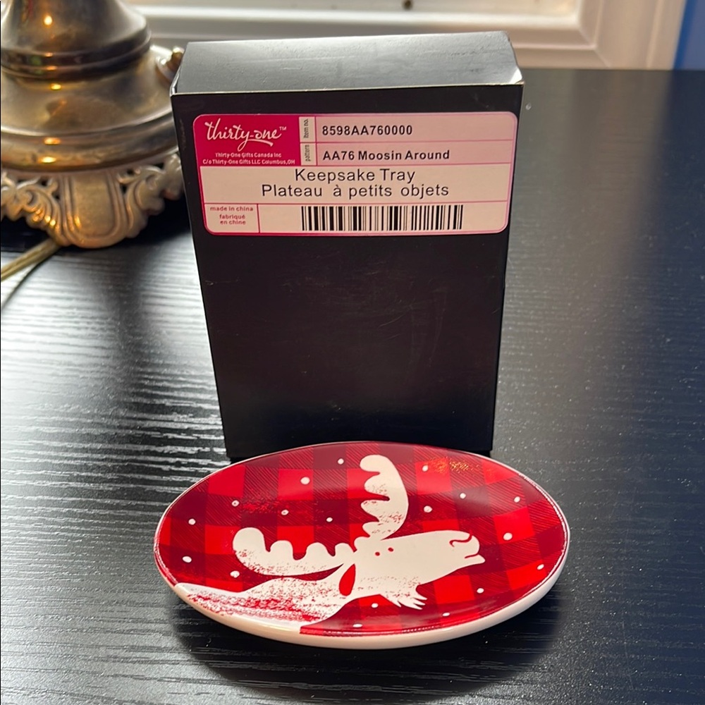 Thirty-One Keepsake Tray with Red Plaid Moose Design